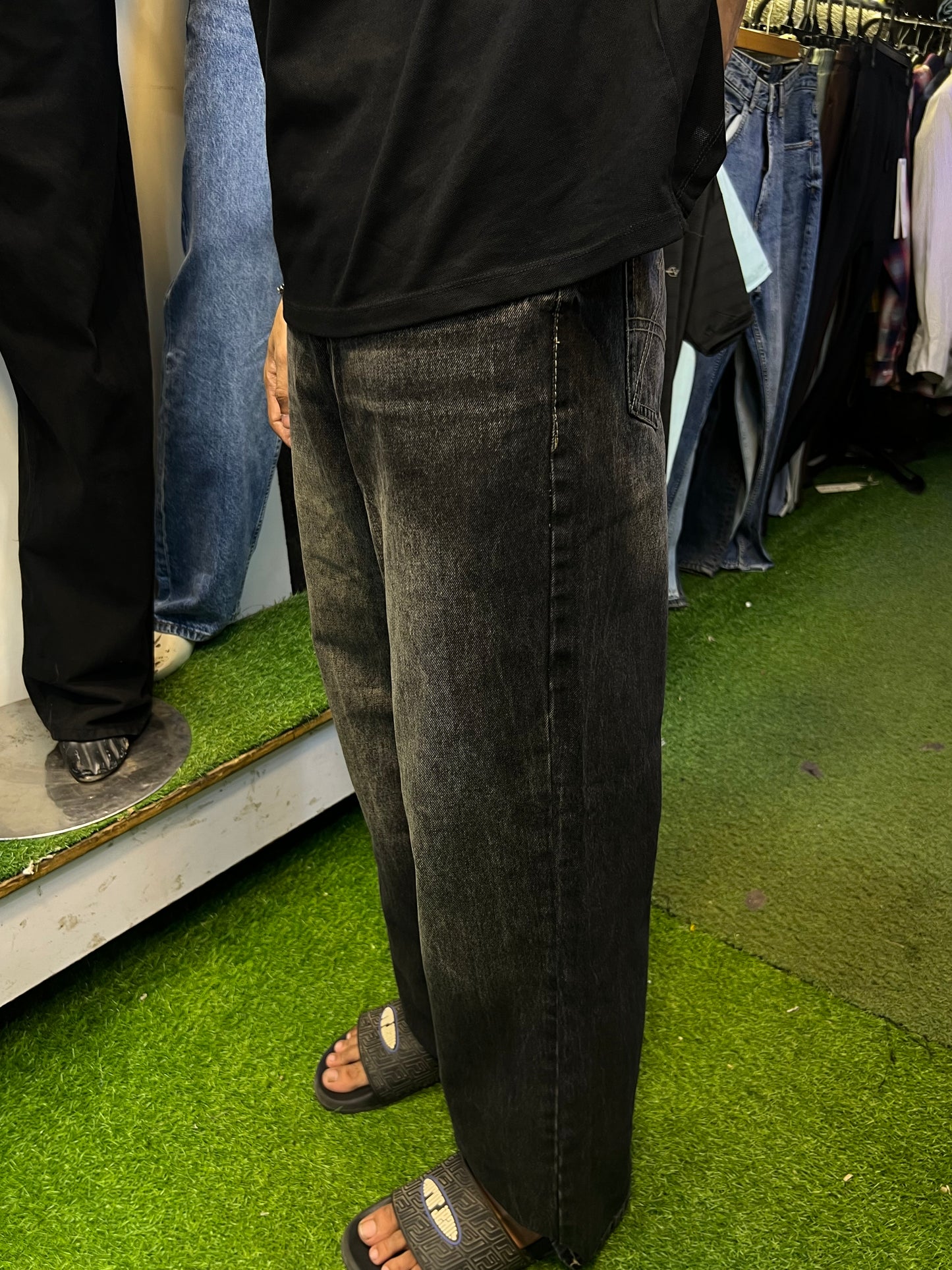 DENIM OVERSIZED STRAIGHT BAGGY JEANS WITH AMAZING COLOUR RANGE