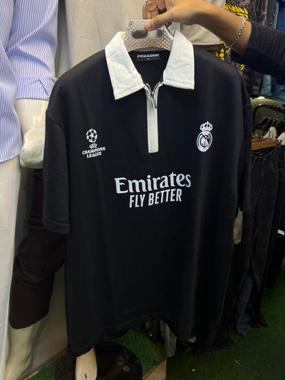 DROP-SHOULDER CONTRAST COLLAR POLO T-SHIRTS WITH FRONT AND BACK PRINT