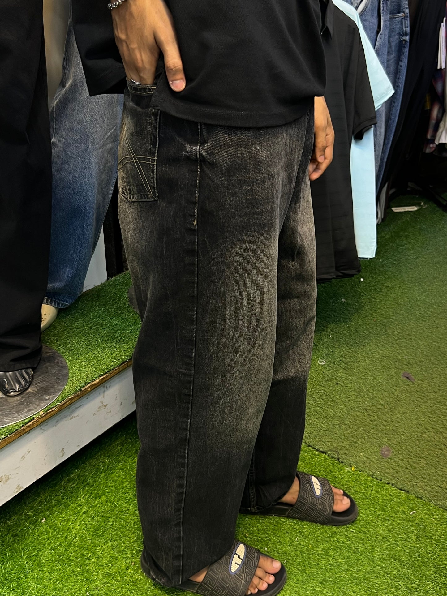 DENIM OVERSIZED STRAIGHT BAGGY JEANS WITH AMAZING COLOUR RANGE
