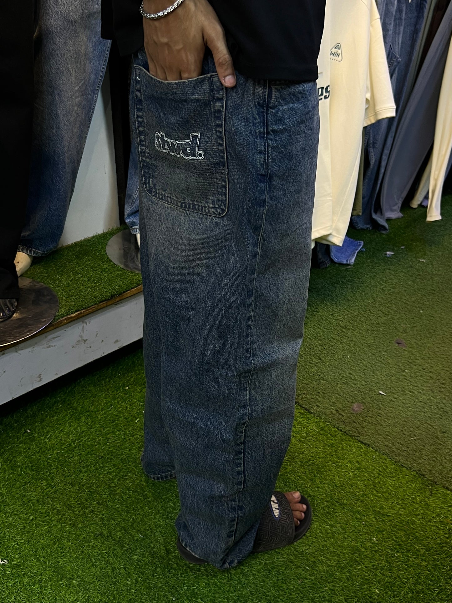 DENIM OVERSIZED STRAIGHT BAGGY JEANS WITH AMAZING COLOUR RANGE